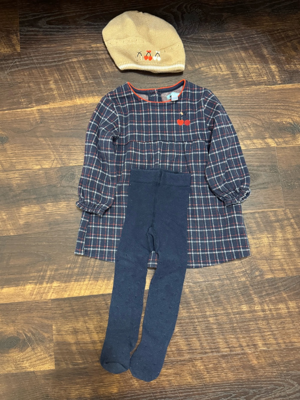Girls Plaid Dress, Tights & Hat – 3-Piece Outfit Set